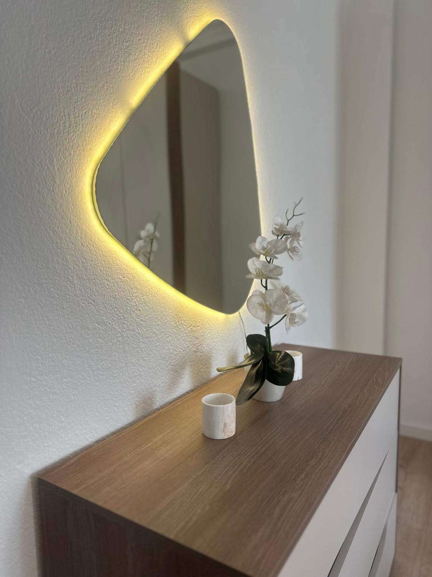 Blloku Luxury 2 Bedroom Tirana