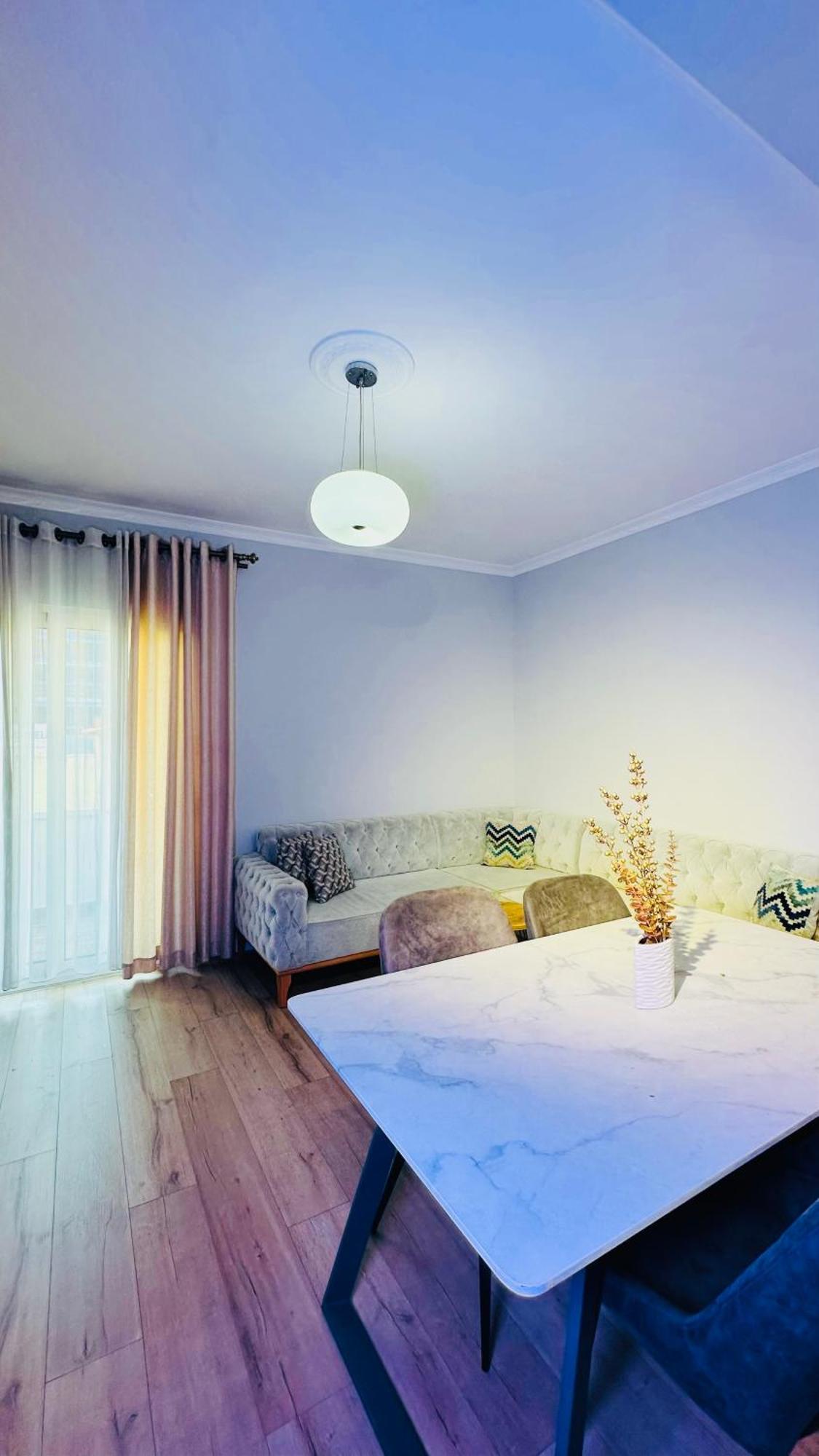 Apartment Blloku Luxury 2 Bedroom